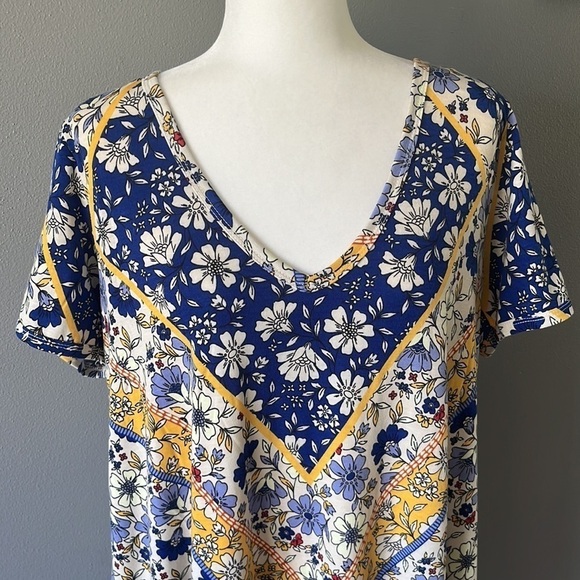 Nostalgia Floral Short Sleeve Dress New - Picture 2 of 9
